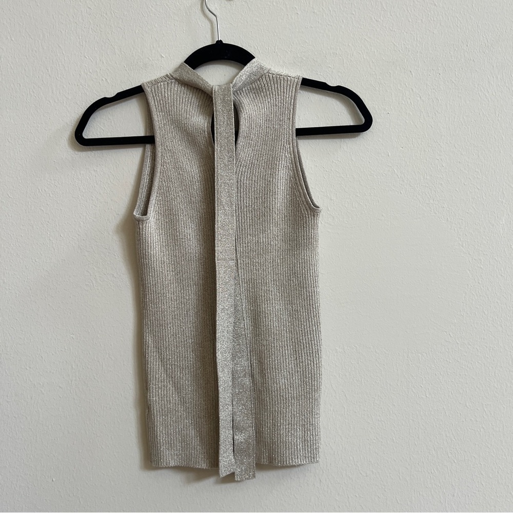 Anthropologie Ett:Twa Mock Neck Metallic Ribbed Tie-Back Sweater Tank size Small - Picture 3 of 3